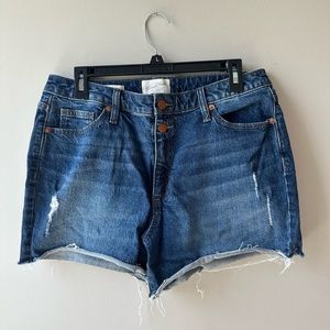 Universal Thread | High Rise Midi Vintage Jean Shorts - Size 10